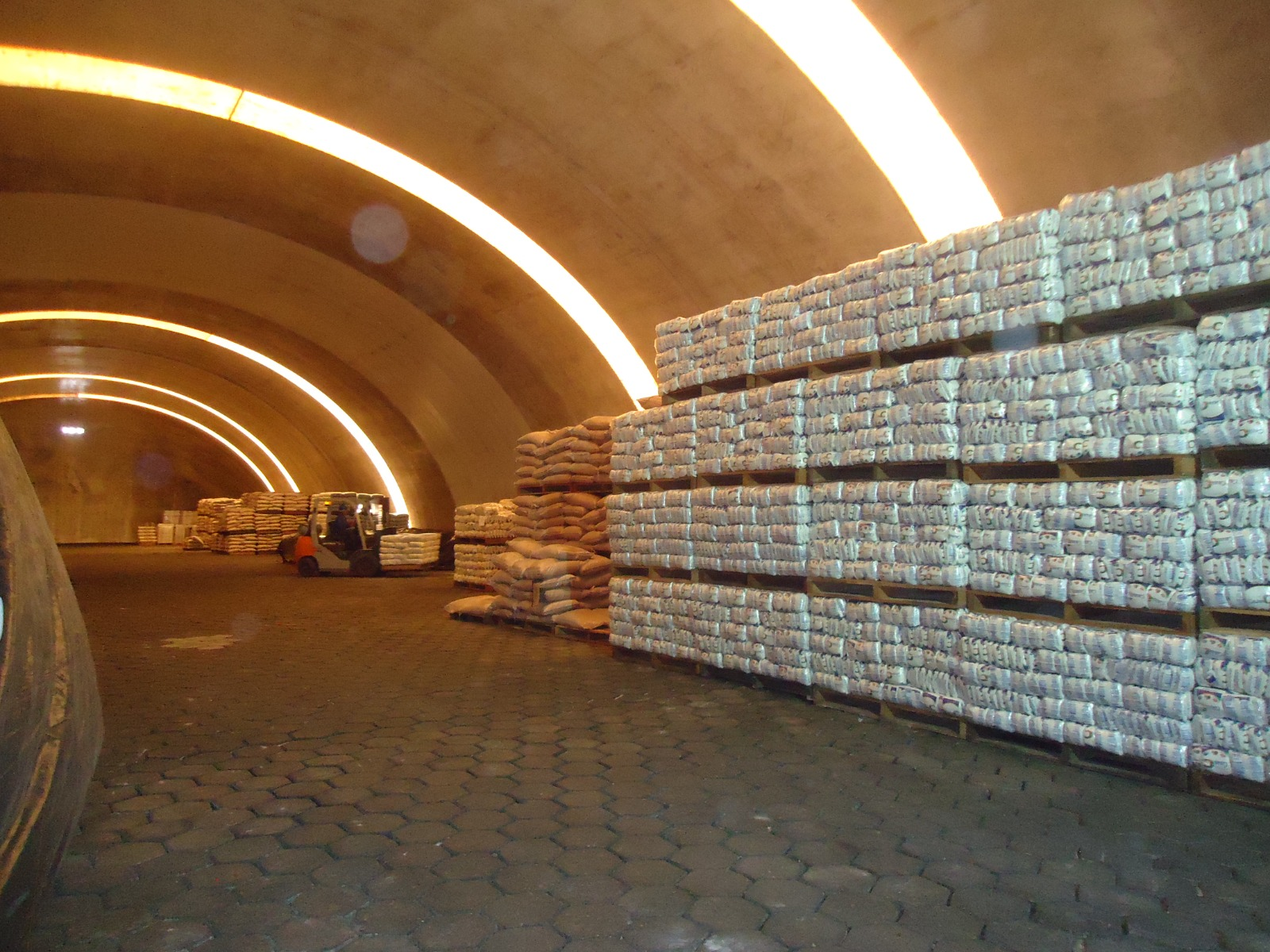 Estrutura industrial Hórus